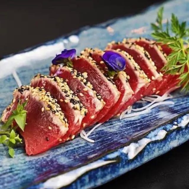 Pine Tataki Tuna Plate.